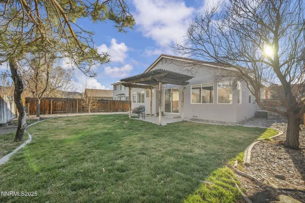 9638 Thunder Mountain Reno NV 89521