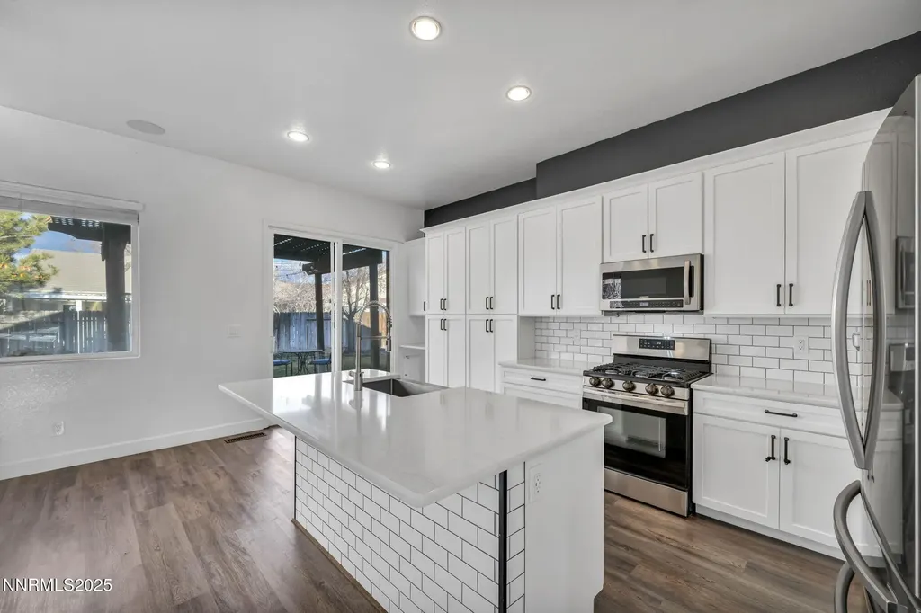 9638 Thunder Mountain Reno NV 89521