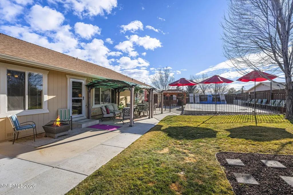 1675 Talking Sparrow Spanish Springs NV 89441