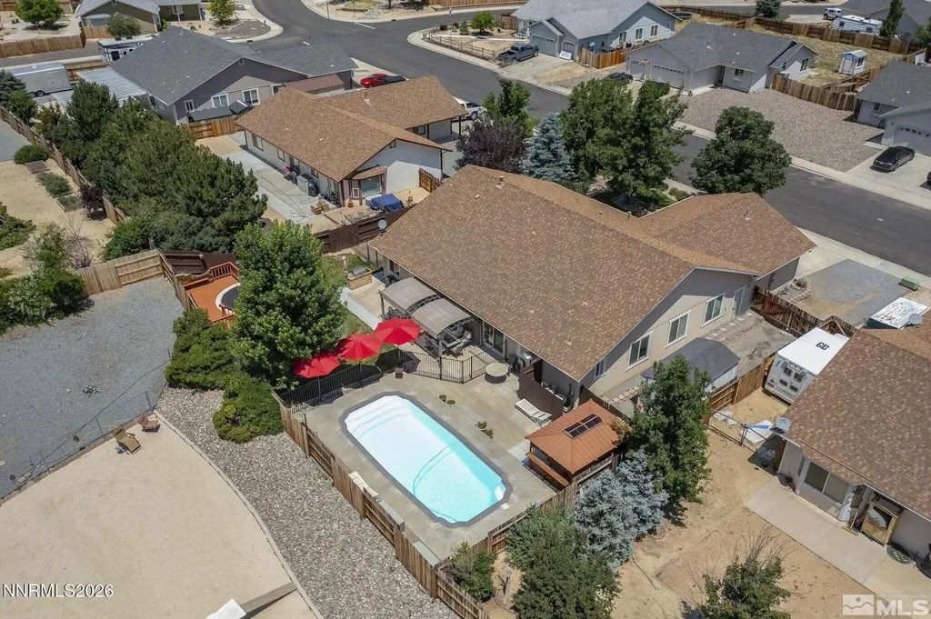 1675 Talking Sparrow Spanish Springs NV 89441