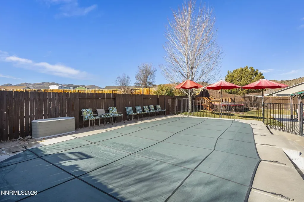 1675 Talking Sparrow Spanish Springs NV 89441