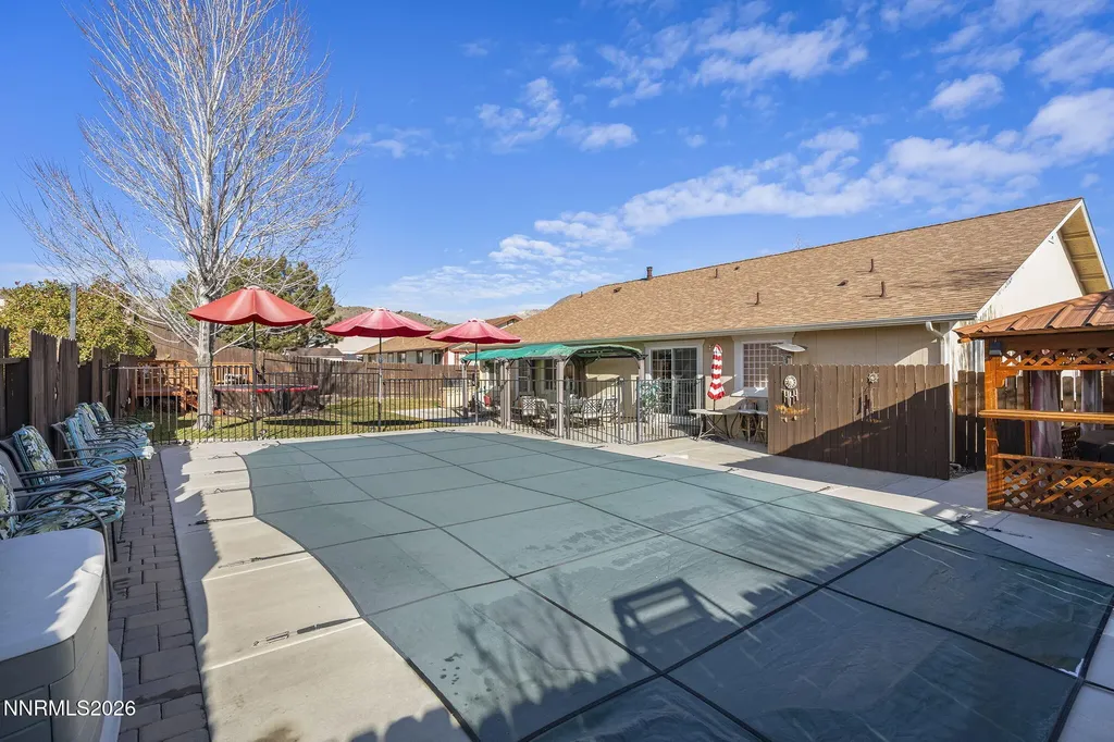 1675 Talking Sparrow Spanish Springs NV 89441