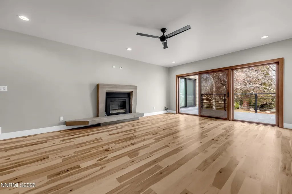 4957 Lakeridge Reno NV 89509