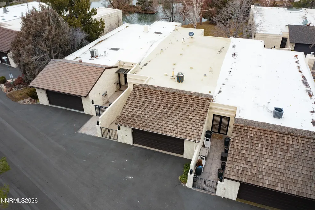 4957 Lakeridge Reno NV 89509