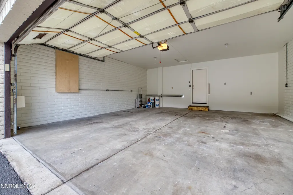 4957 Lakeridge Reno NV 89509