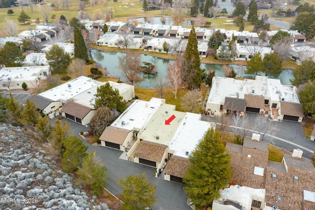 4957 Lakeridge Reno NV 89509