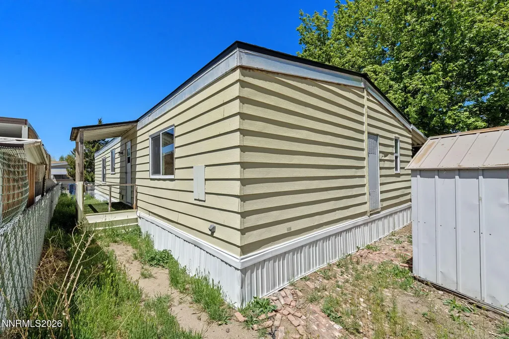 1279 Kingslane Gardnerville NV 89410