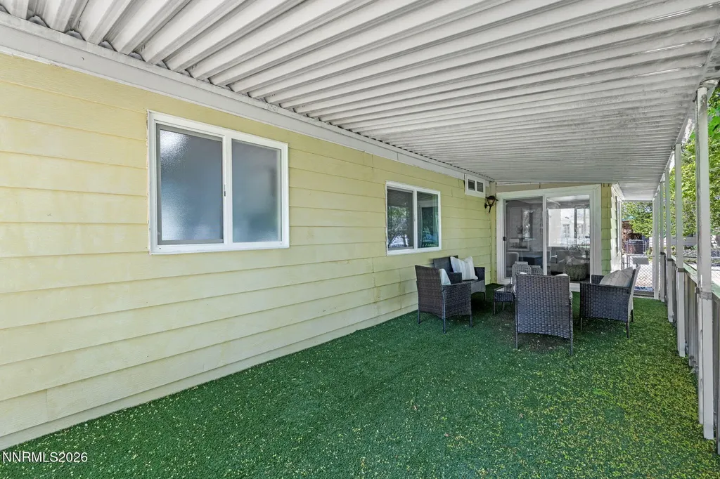 1279 Kingslane Gardnerville NV 89410