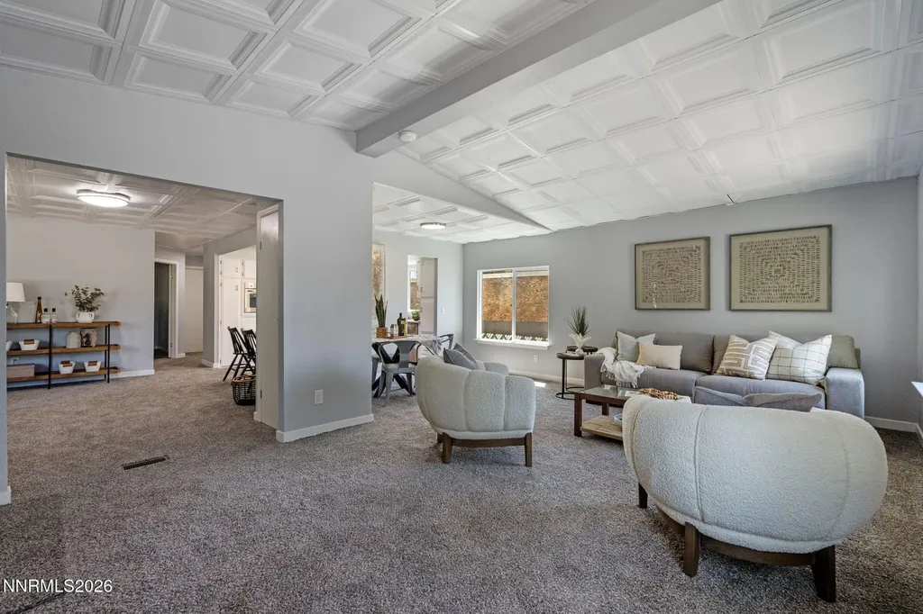 1279 Kingslane Gardnerville NV 89410