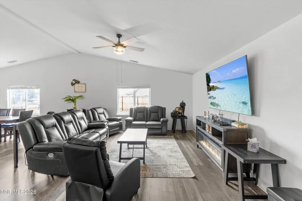 7400 Hundred Acre Reno NV 89506