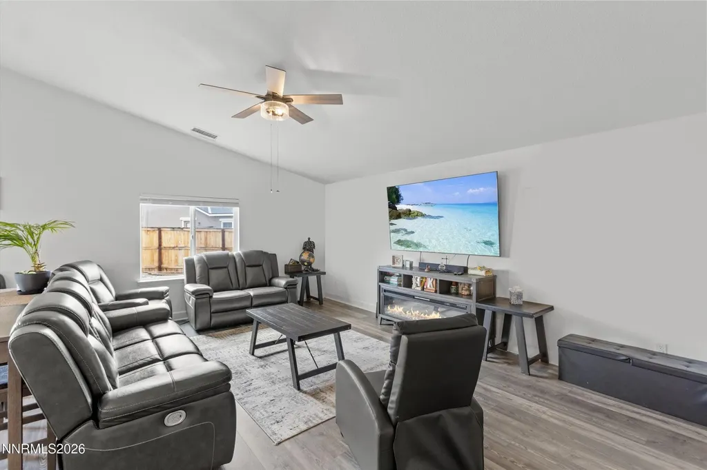 7400 Hundred Acre Reno NV 89506