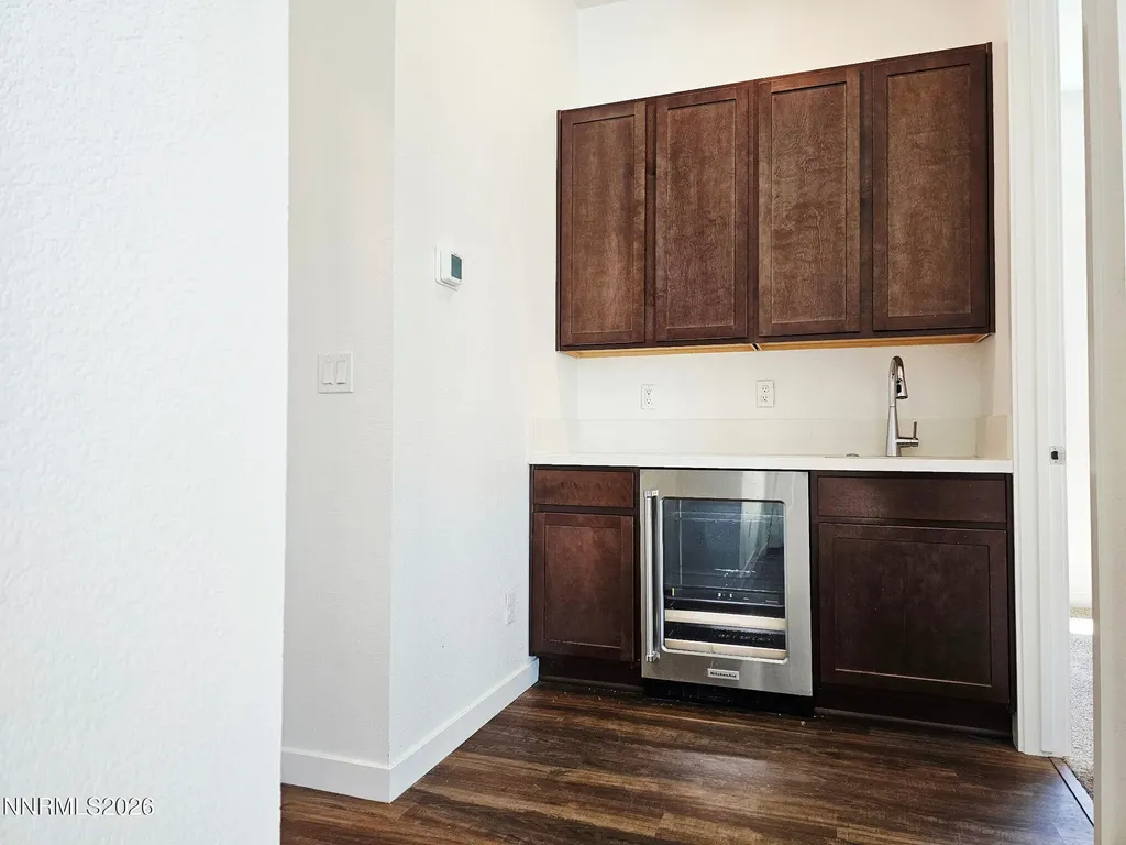 1852 Hogan Peak Carson City NV 89701
