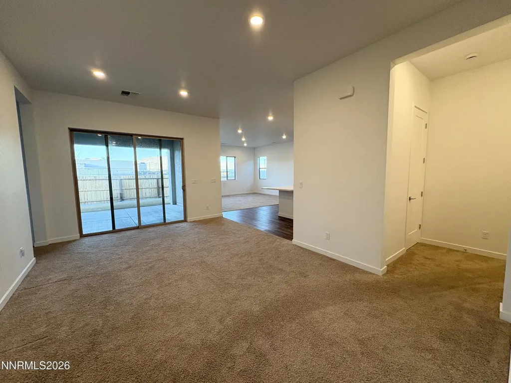 1852 Hogan Peak Carson City NV 89701