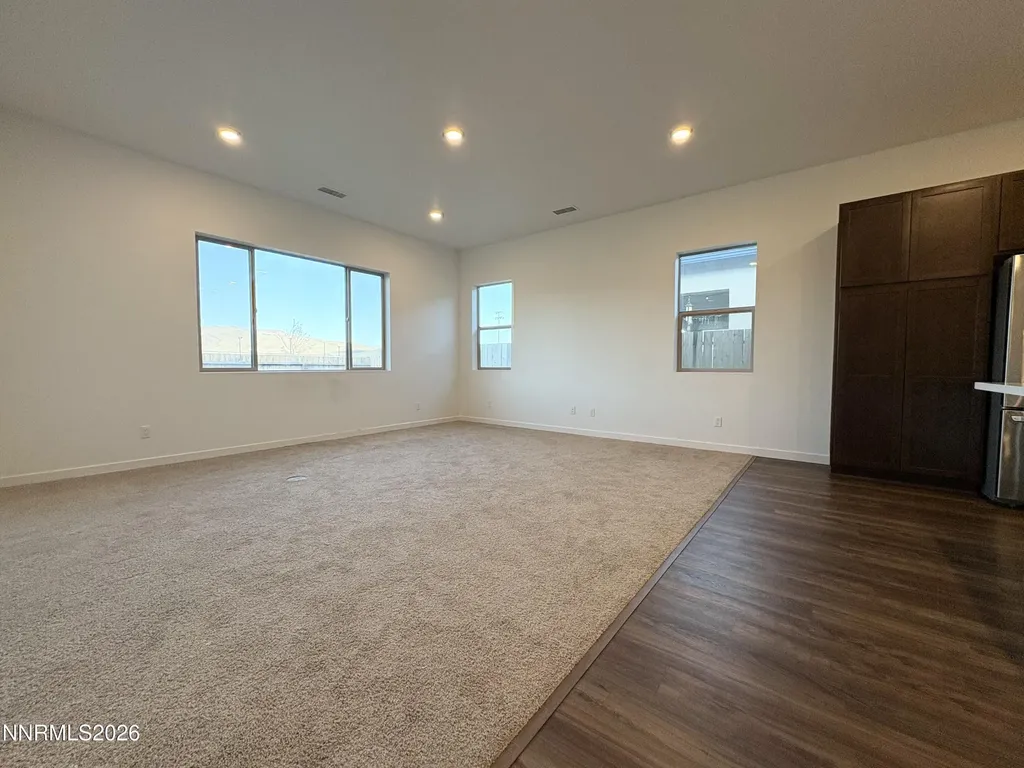 1852 Hogan Peak Carson City NV 89701