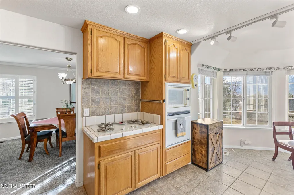 1326 Santa Cruz Minden NV 89423