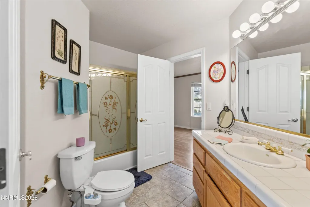 1326 Santa Cruz Minden NV 89423