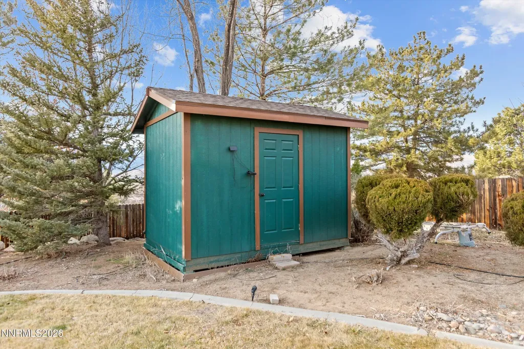 1326 Santa Cruz Minden NV 89423