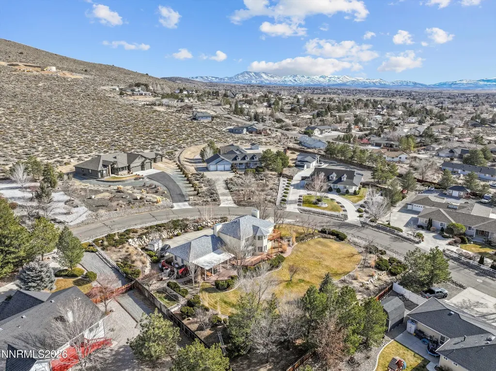 1326 Santa Cruz Minden NV 89423