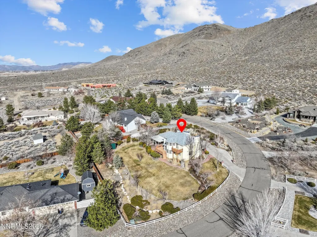 1326 Santa Cruz Minden NV 89423