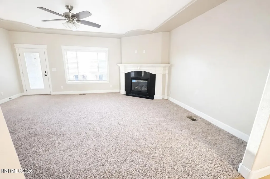10760 Reins Winnemucca NV 89445