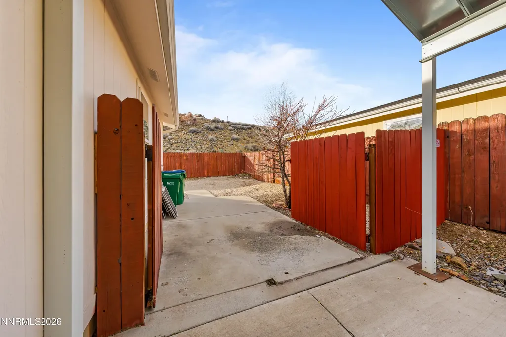 5277 Mount Dana Reno NV 89506