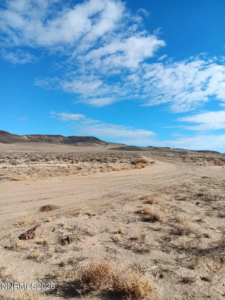00000 Lahontan Dam Fallon NV 89406