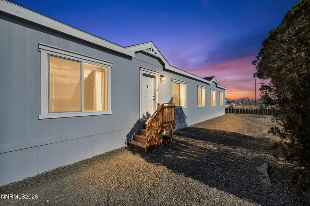 1495 Lake Silver Springs NV 89429