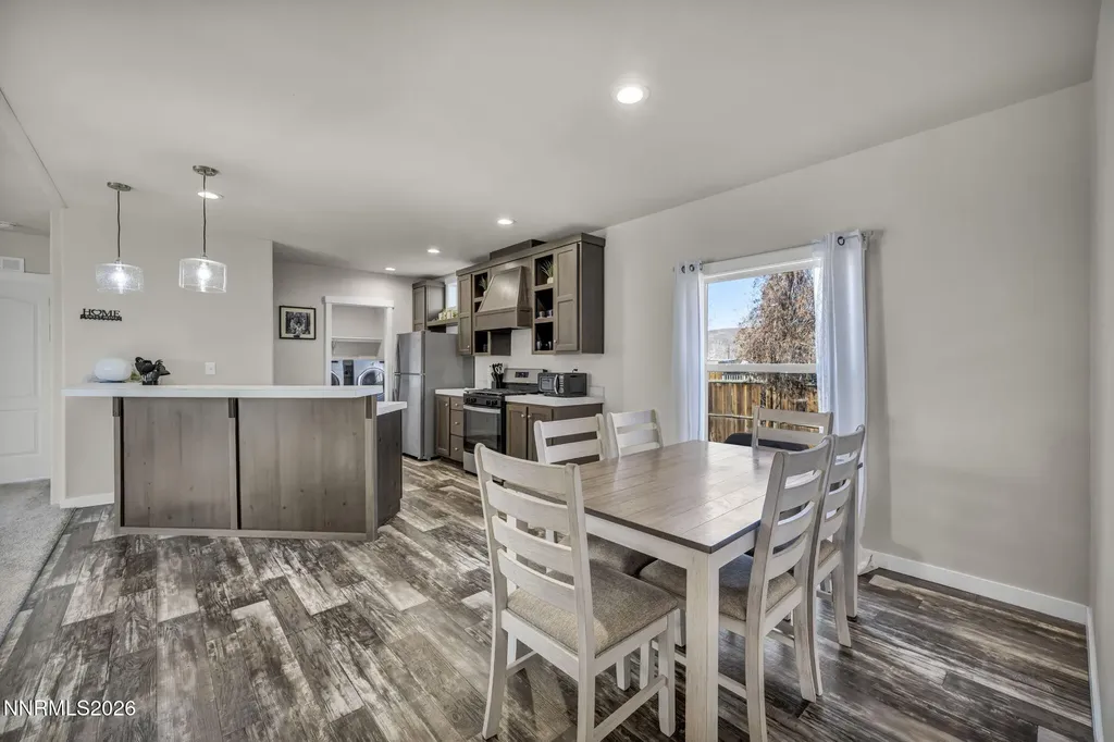 1495 Lake Silver Springs NV 89429