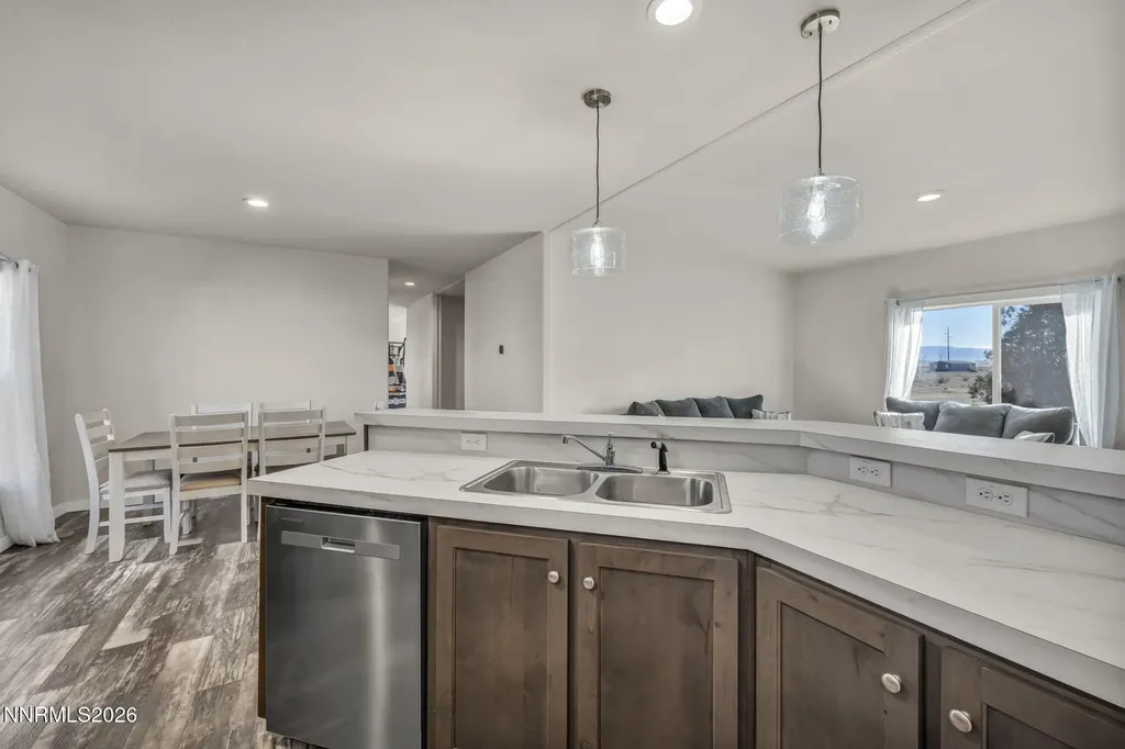 1495 Lake Silver Springs NV 89429