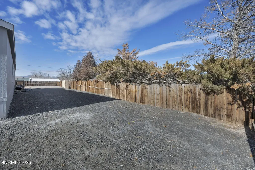 1495 Lake Silver Springs NV 89429