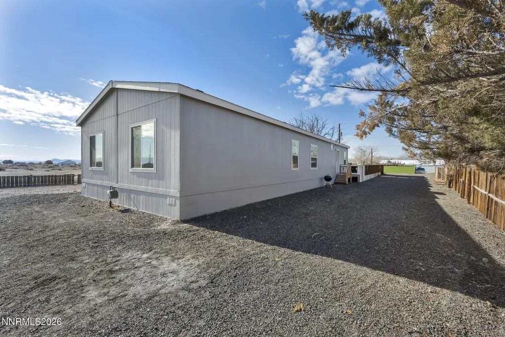 1495 Lake Silver Springs NV 89429