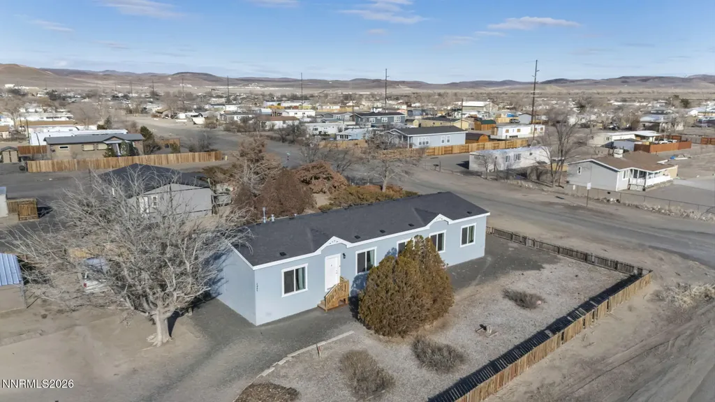 1495 Lake Silver Springs NV 89429
