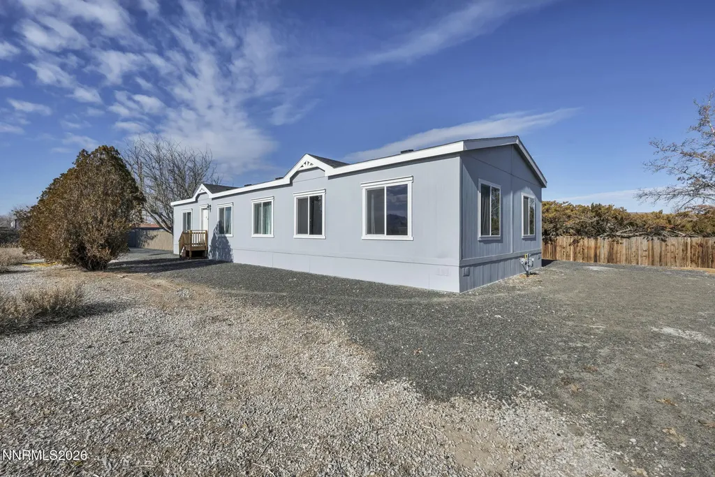1495 Lake Silver Springs NV 89429