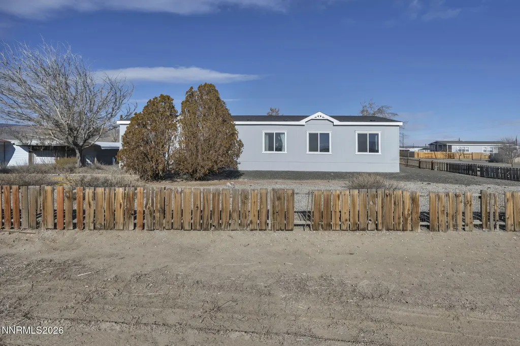 1495 Lake Silver Springs NV 89429