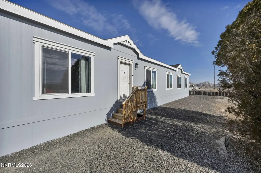 1495 Lake Silver Springs NV 89429