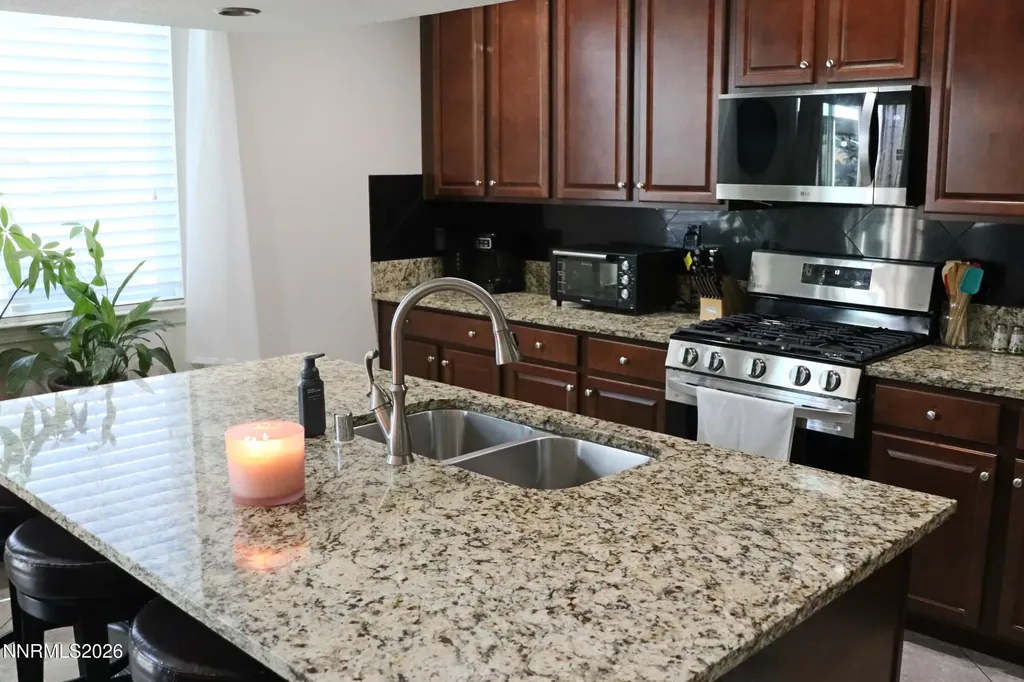 10843 Pebble Hill Reno NV 89521