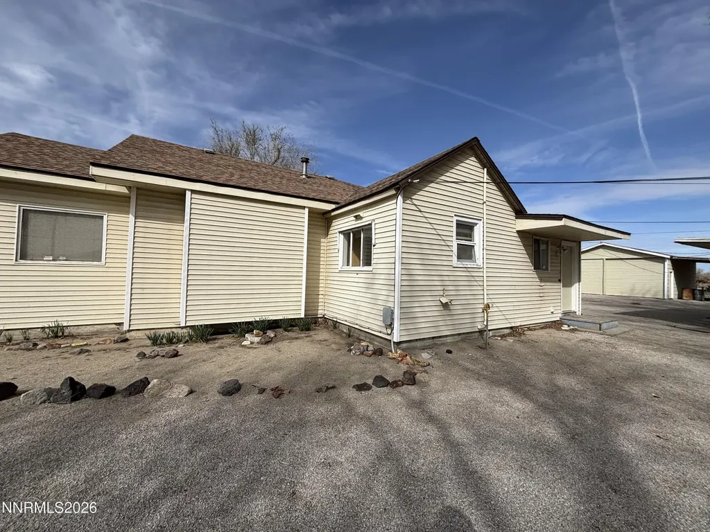 5040-5030 Reno Fallon NV 89406