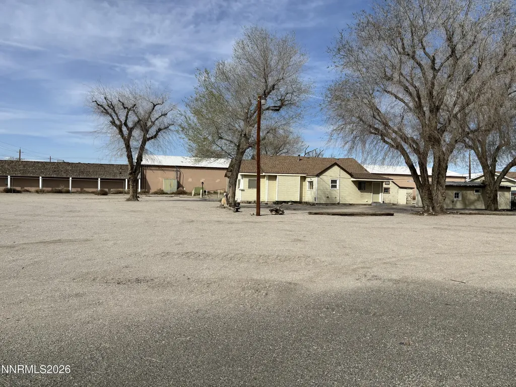 5040-5030 Reno Fallon NV 89406