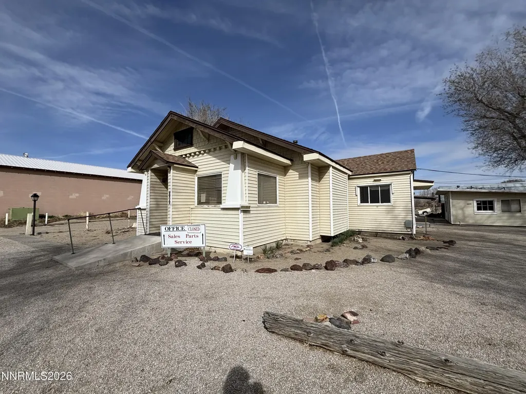 5040-5030 Reno Fallon NV 89406
