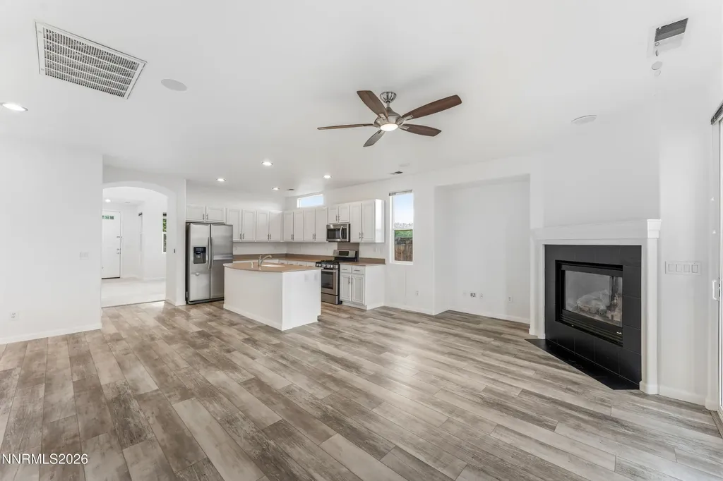 10548 Twin Bridges Reno NV 89521