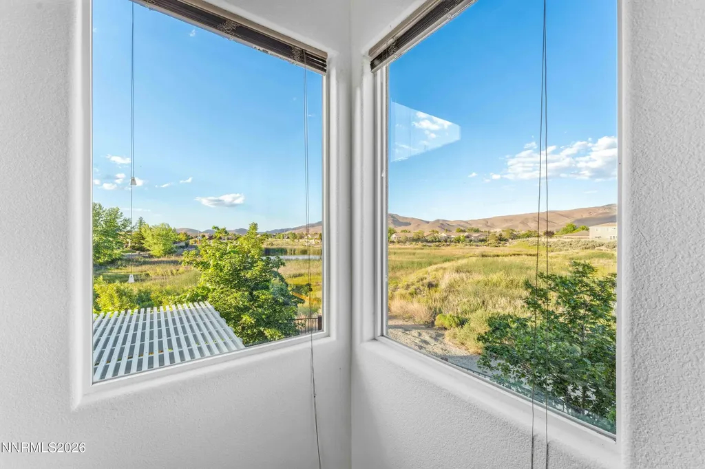 10548 Twin Bridges Reno NV 89521