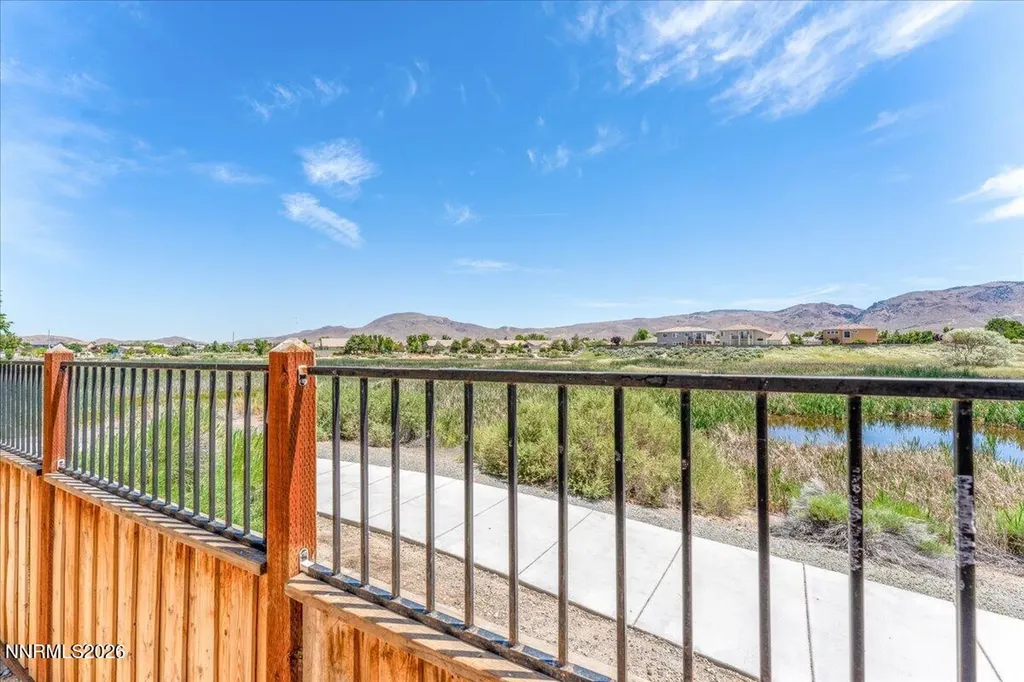 10548 Twin Bridges Reno NV 89521