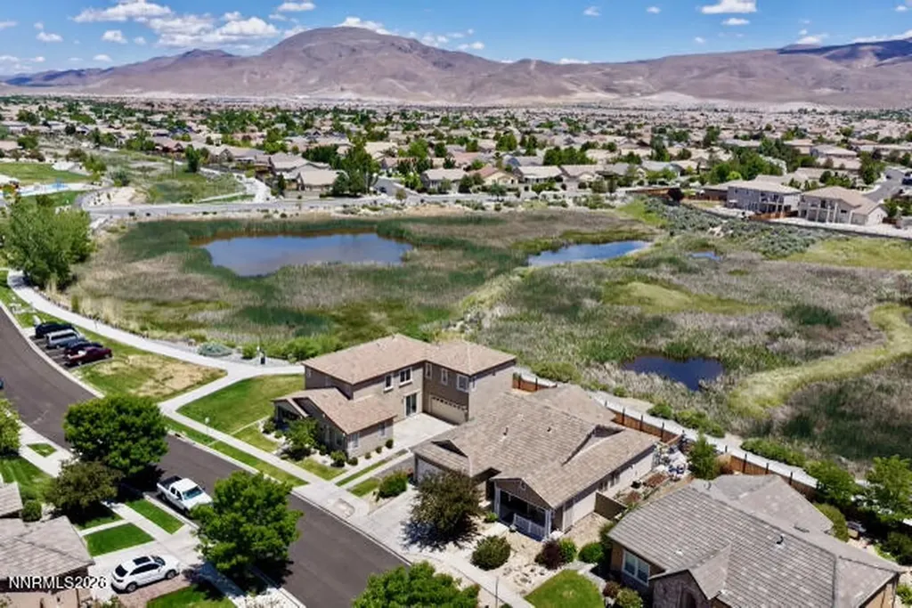 10548 Twin Bridges Reno NV 89521
