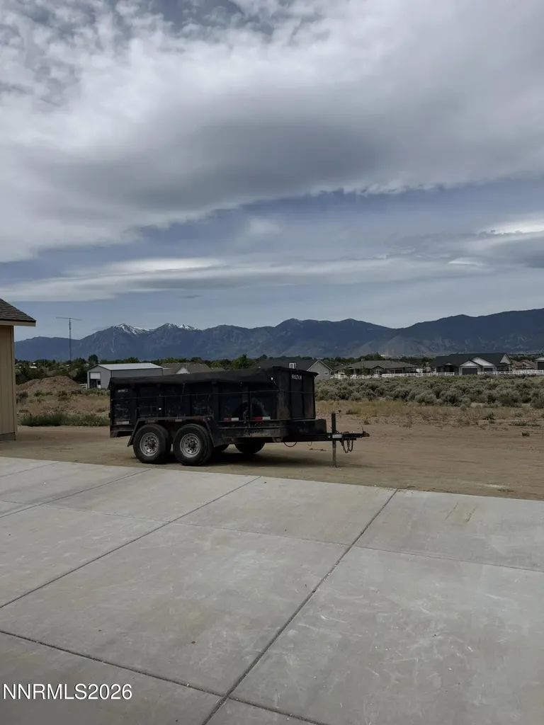 2754 Valley Minden NV 89423