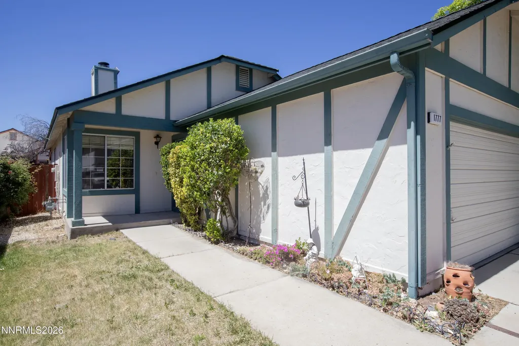 1777 Noreen Sparks NV 89434