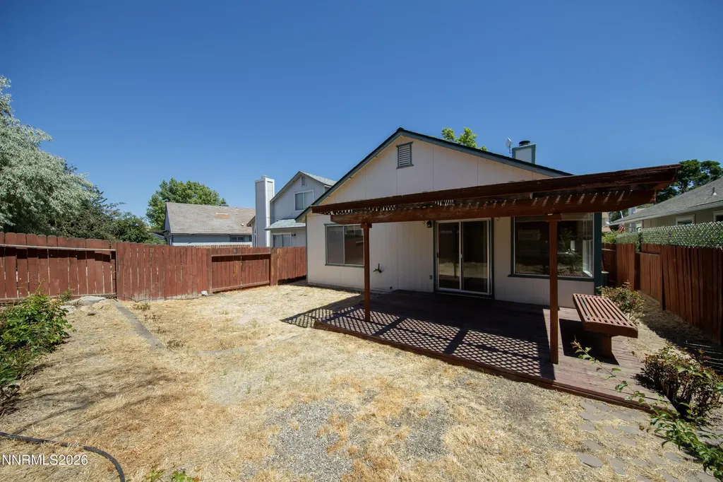 1777 Noreen Sparks NV 89434