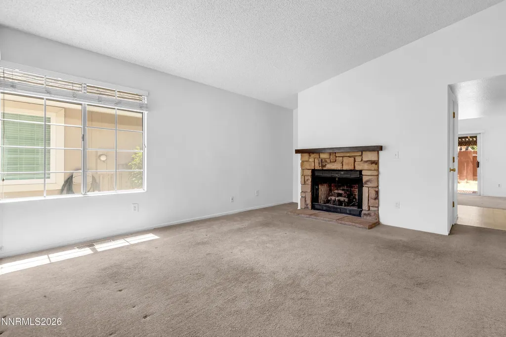 1777 Noreen Sparks NV 89434