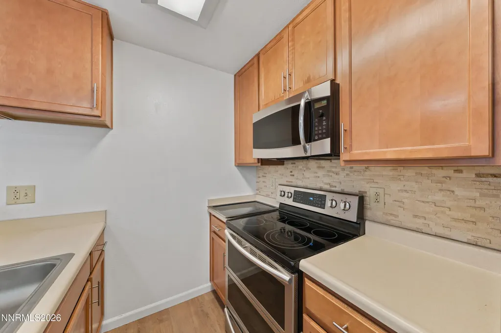 4533 Reggie Reno NV 89502