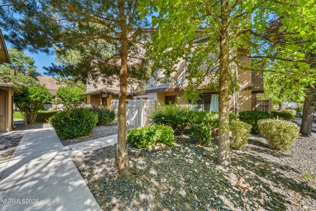 4533 Reggie Reno NV 89502