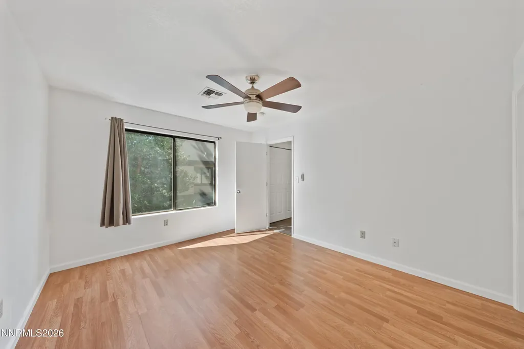 4533 Reggie Reno NV 89502